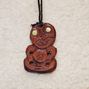 Vintage Maori Tiki Necklace Carved Wood From Rotorua New Zealand Shell Eyes